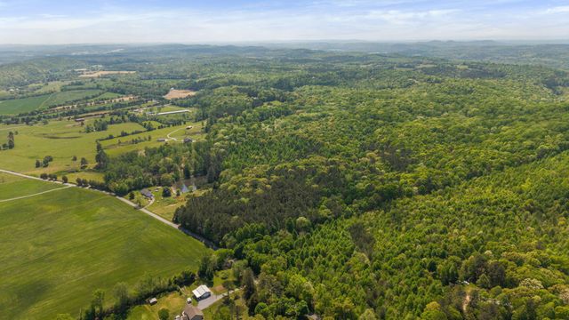 1809 County Road 50, Riceville, TN 37370