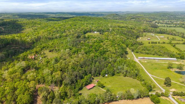 1809 County Road 50, Riceville, TN 37370
