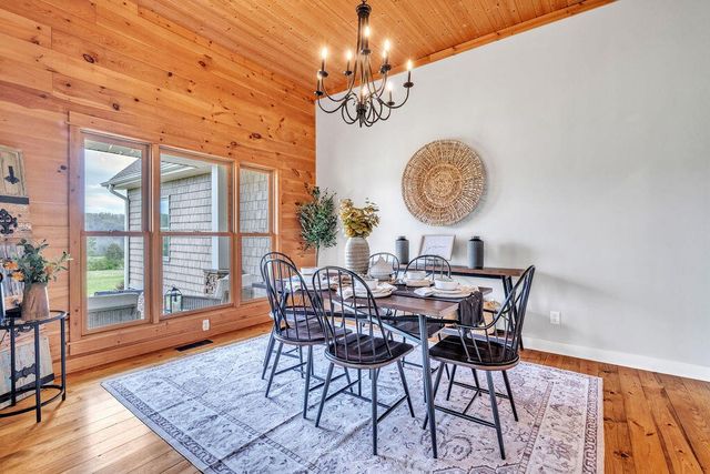 1809 County Road 50, Riceville, TN 37370