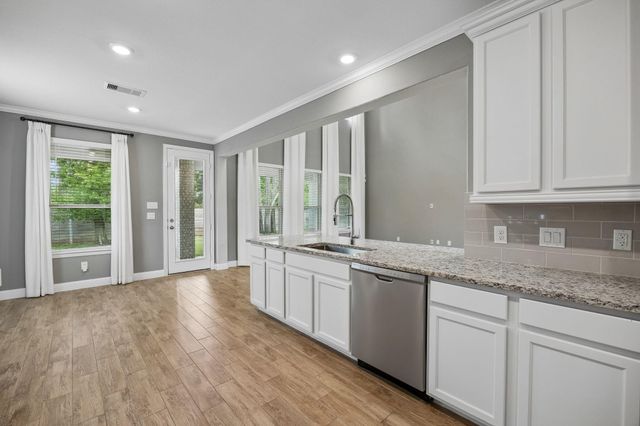 15227 Deseo Drive, Conroe, TX 77302