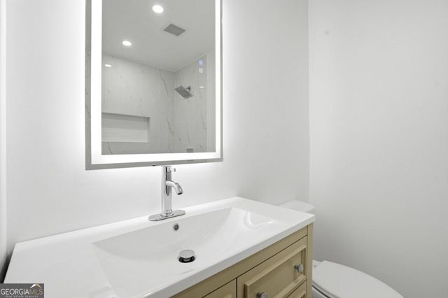 5542 Joeclay Drive, Stone Mountain, GA 30088