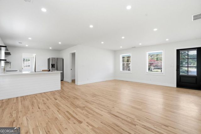 5542 Joeclay Drive, Stone Mountain, GA 30088