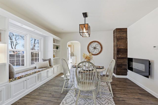 1123 9TH STREET, Green Bay, WI 54304