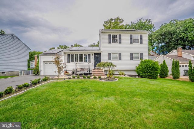 21 PENNINGTON, Colonia, NJ 07067