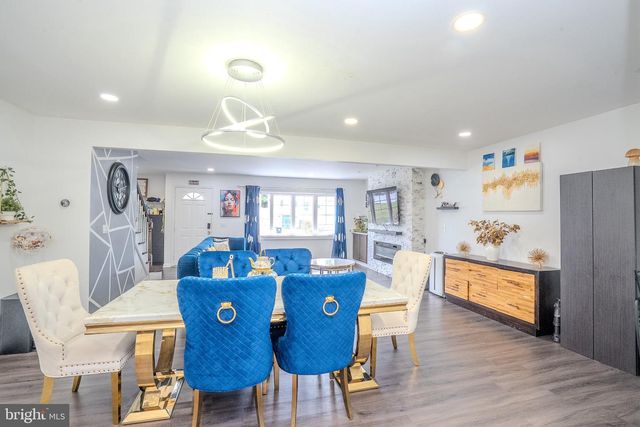 21 PENNINGTON, Colonia, NJ 07067