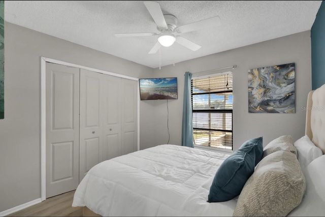 1236 LAMPLIGHTER WAY, Orlando, FL 32818