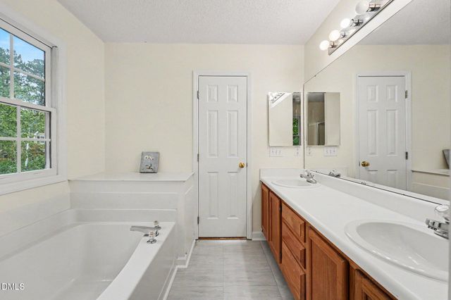109 Peachland Drive, Cary, NC 27519