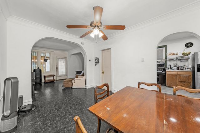 4929 S Kedvale Avenue, Chicago, IL 60632