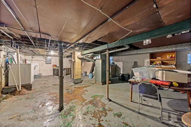 4929 S Kedvale Avenue, Chicago, IL 60632