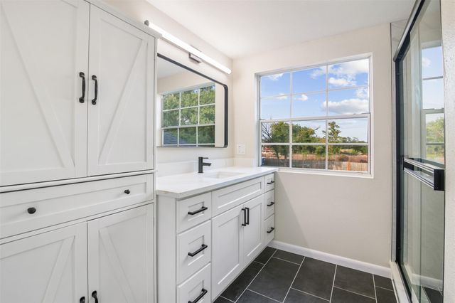 6903 Vinewood Circle, Houston, TX 77088