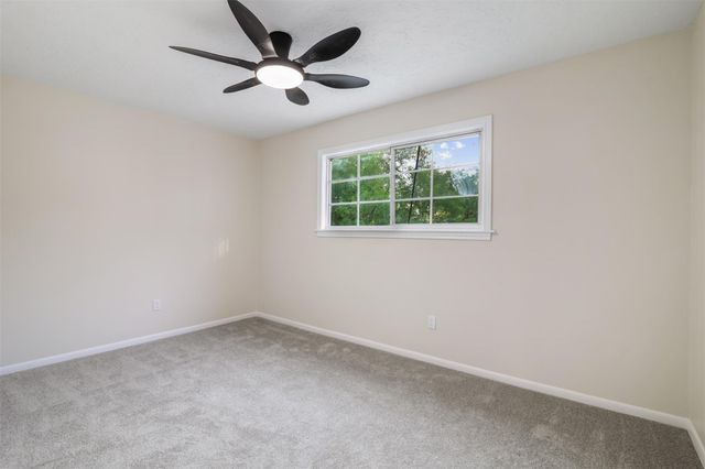 6903 Vinewood Circle, Houston, TX 77088