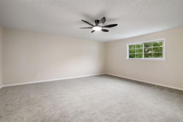 6903 Vinewood Circle, Houston, TX 77088