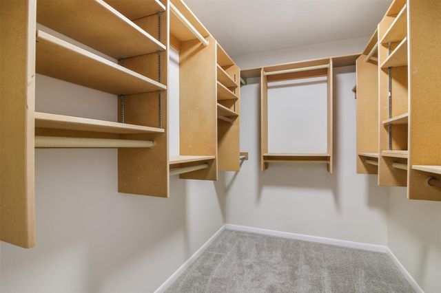 6903 Vinewood Circle, Houston, TX 77088