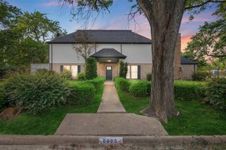 6903 Vinewood Circle, Houston, TX 77088