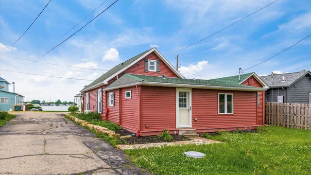 4891 Decker Avenue NE, Thornville, OH 43076