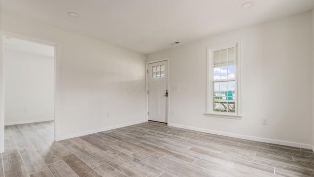 4891 Decker Avenue NE, Thornville, OH 43076
