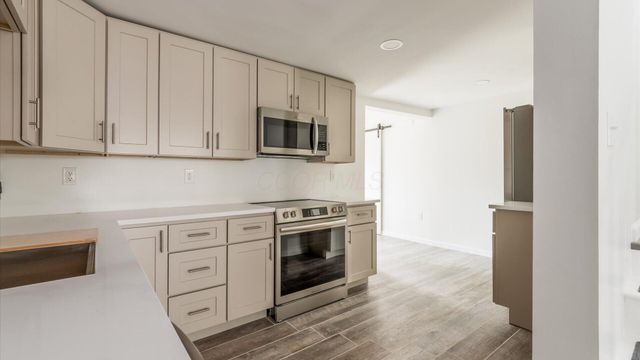 4891 Decker Avenue NE, Thornville, OH 43076