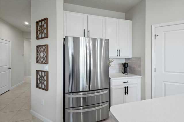 10645 SW Vasari Way, Port St Lucie, FL 34987