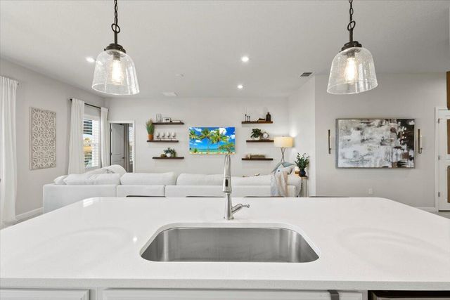 10645 SW Vasari Way, Port St Lucie, FL 34987