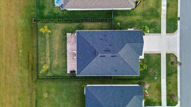 10645 SW Vasari Way, Port St Lucie, FL 34987