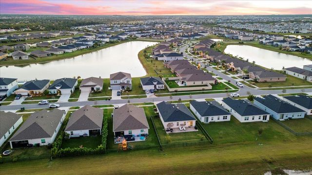 10645 SW Vasari Way, Port St Lucie, FL 34987