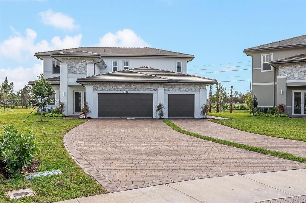 4480 SW 122nd Ter 0, Davie, FL 33330