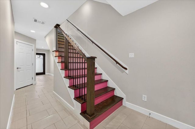 4608 Nett Street C, Houston, TX 77007