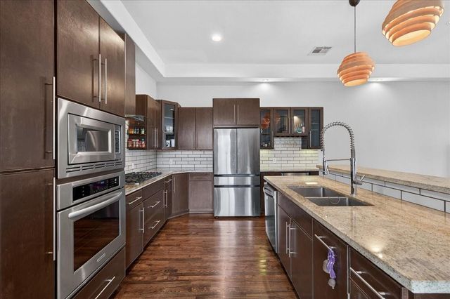 4608 Nett Street C, Houston, TX 77007