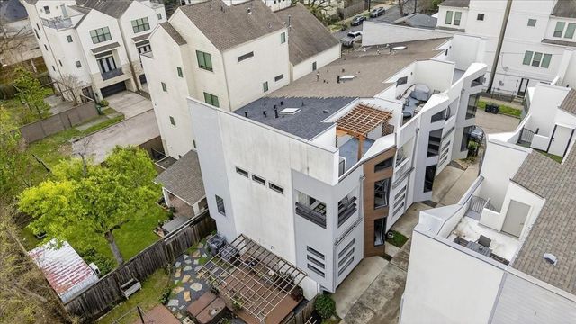 4608 Nett Street C, Houston, TX 77007