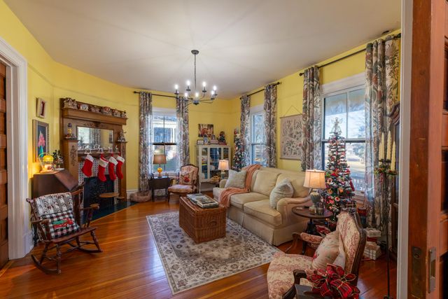 203 Barnhardt Circle, Fort Oglethorpe, GA 30742