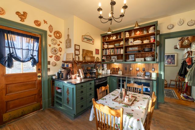 203 Barnhardt Circle, Fort Oglethorpe, GA 30742