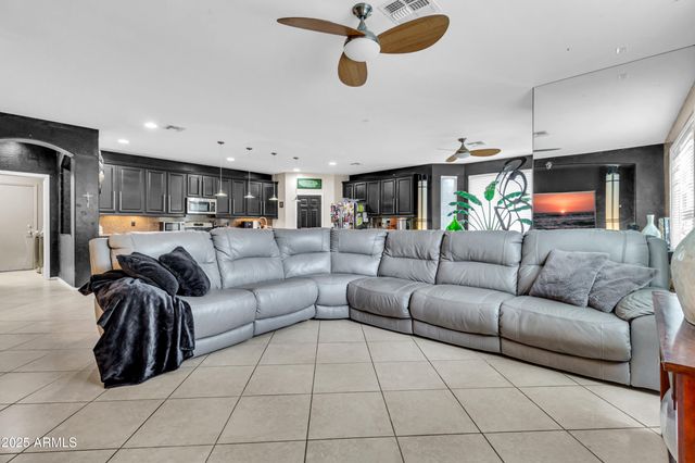 2913 E NOLAN Place, Chandler, AZ 85249