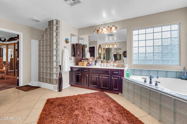 2913 E NOLAN Place, Chandler, AZ 85249