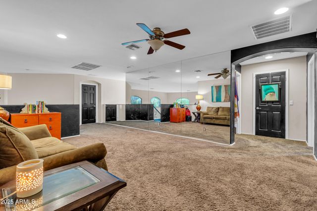 2913 E NOLAN Place, Chandler, AZ 85249