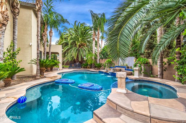 2913 E NOLAN Place, Chandler, AZ 85249