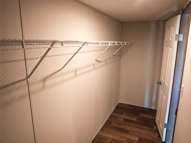 7005 Walden Drive, Joshua, TX 76058