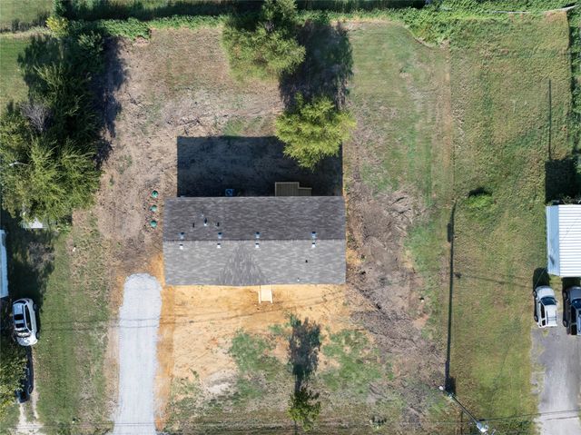 7005 Walden Drive, Joshua, TX 76058