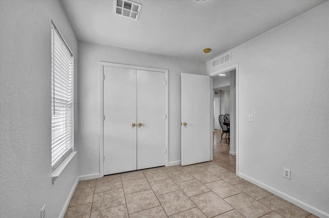 512 English Elm Lane, Norman, OK 73069