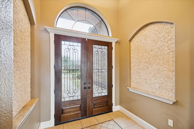 144 Waterstone Drive, Montgomery, TX 77356