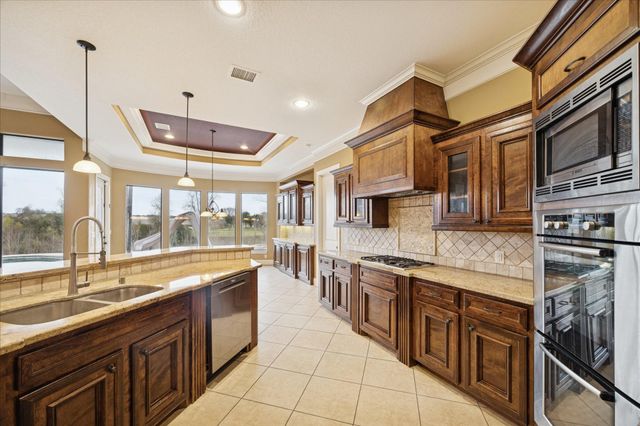 144 Waterstone Drive, Montgomery, TX 77356