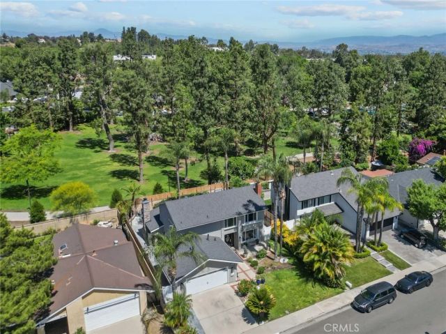 23707 Via Avant, Valencia, CA 91355