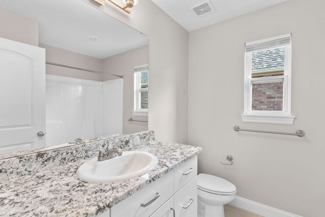 935 E Thorndale Drive, Nixa, MO 65714