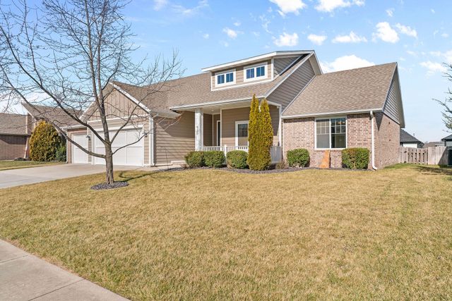 935 E Thorndale Drive, Nixa, MO 65714