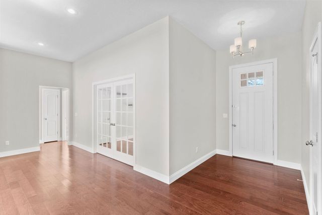 935 E Thorndale Drive, Nixa, MO 65714