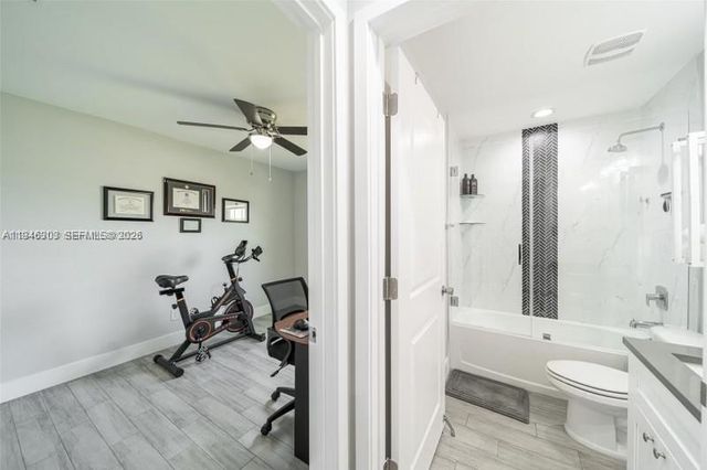 1302 NE 2nd PLACE, Cape Coral, FL 33909