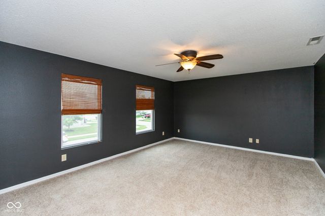 9698 W Lantern Lane, Pendleton, IN 46064