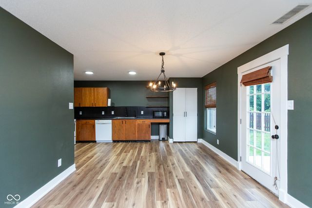 9698 W Lantern Lane, Pendleton, IN 46064