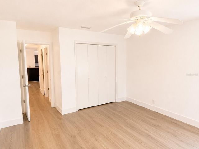 8498 NW 42ND CIRCLE, Gainesville, FL 32653