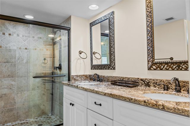 110 1st Terrace, Palm Beach Gardens, FL 33418