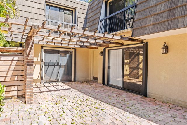 110 1st Terrace, Palm Beach Gardens, FL 33418